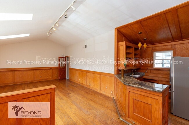 Building Photo - 1595 Avenida De Los Lirios