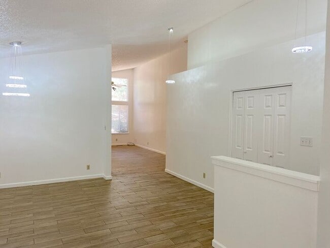 Building Photo - Coming Up Roses - NW Reno 4 Bedroom/3 Car Garage Single Story House