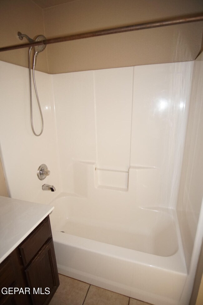 Building Photo - 14207 Otter Point Ct