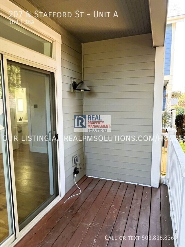 Building Photo - 207 N Stafford St