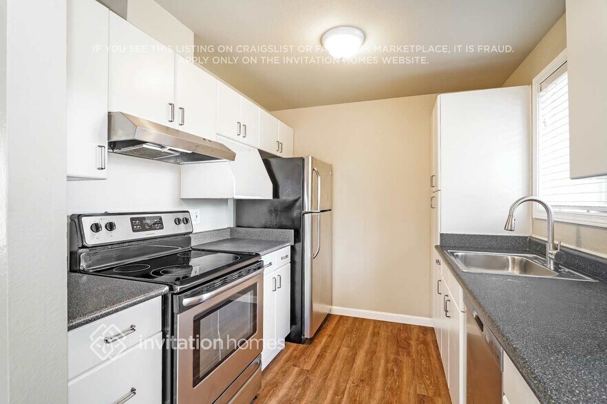 Building Photo - 29825 45th Ave S