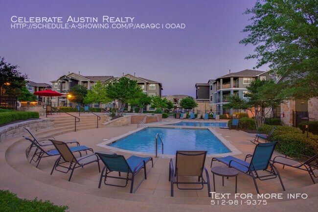 Building Photo - Estates at South Park Meadows