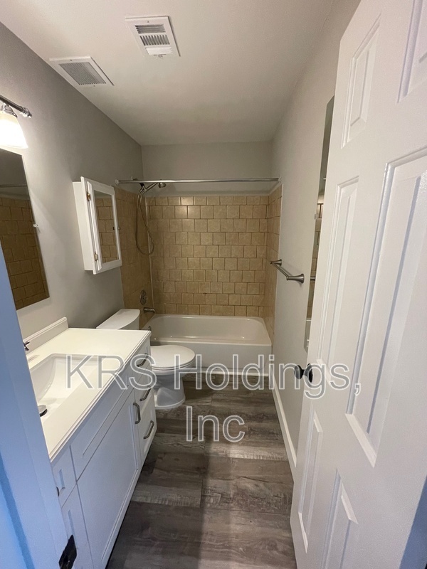 Building Photo - 12263 Granada Way