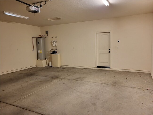 Building Photo - 29 Spanish Bay Dr