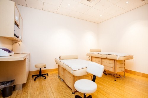 Building Photo - The Escala Condominiums - 1 bedroom + den