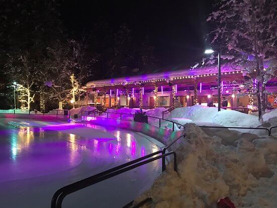 Building Photo - 18575 SW Century Dr