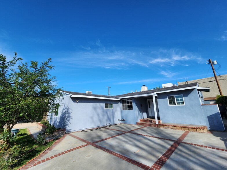 Building Photo - 12549 Barbara Ann St