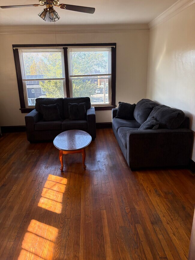 Building Photo - 2015 Arthur Ave