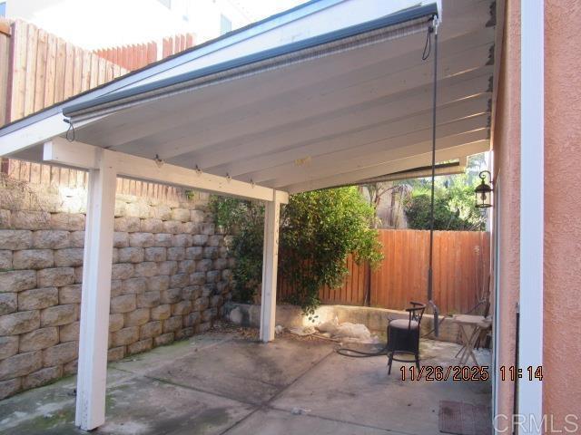 Building Photo - 1254 Makati St