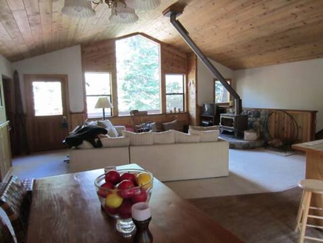 Building Photo - Long Term Lease in Tahoe Donner