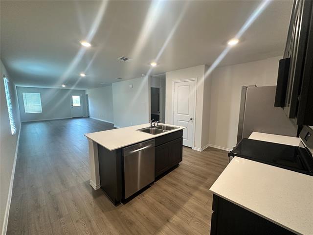 Building Photo - 1113 Northfield Dr