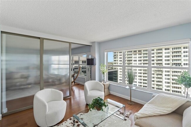 Building Photo - 3500 Galt Ocean Dr