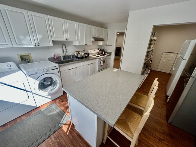 Building Photo - 116 Hanupaoa Pl