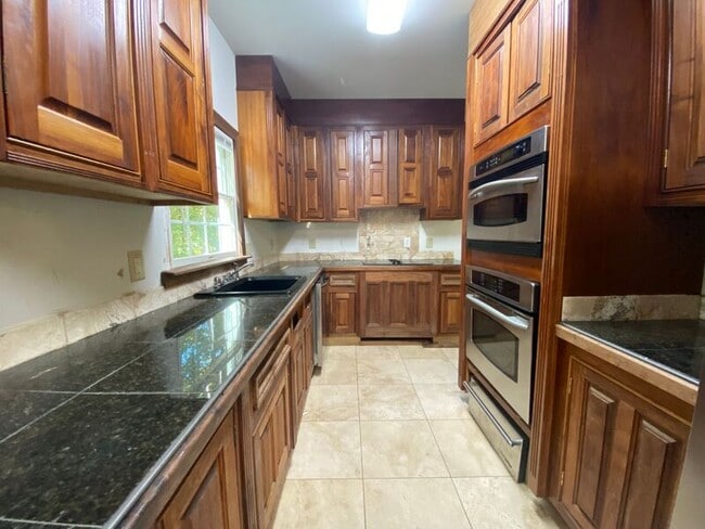 Building Photo - 3108 Mine Rd