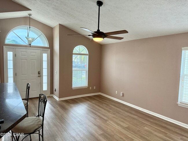 Building Photo - 11710 Seashore Ln
