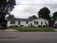 Building Photo - 1211 State St