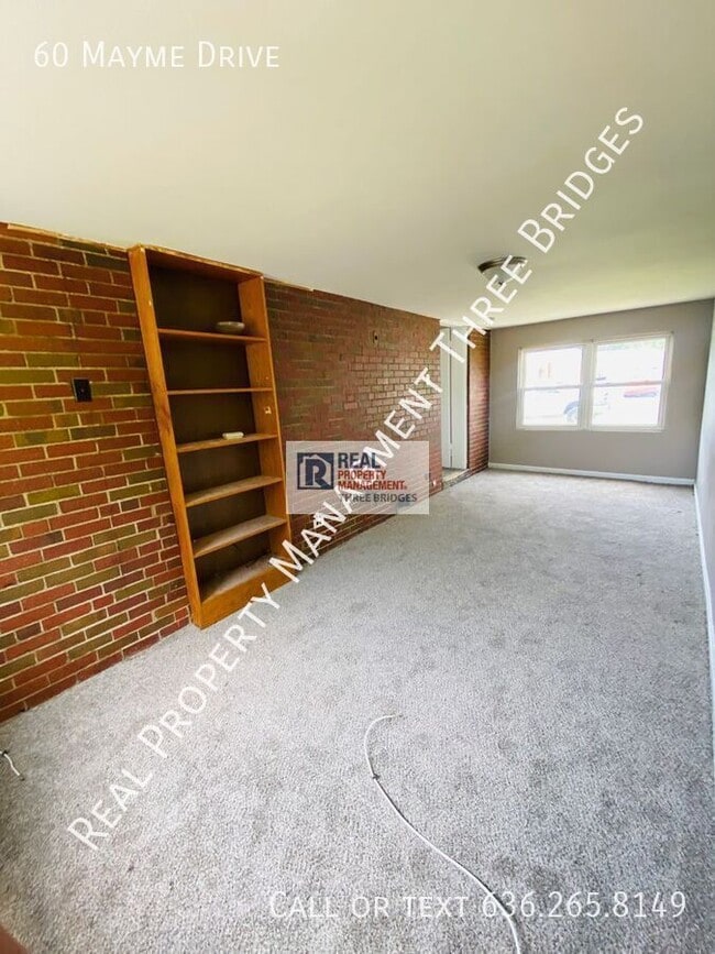 Building Photo - 60 Mayme Dr