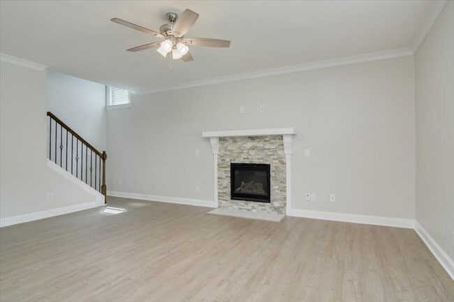 Building Photo - 5634 Sunbury Loop