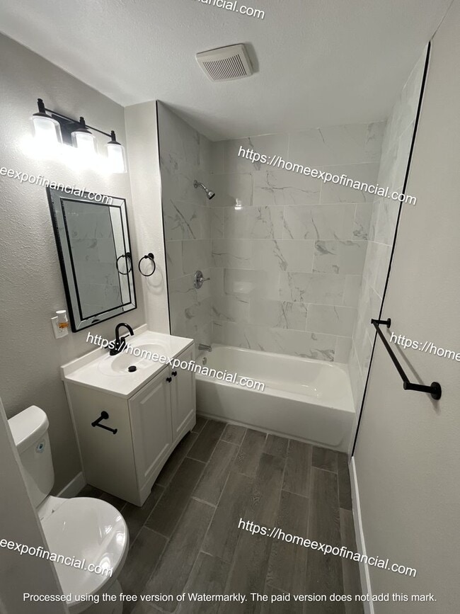 Building Photo - Nice Home For Rent