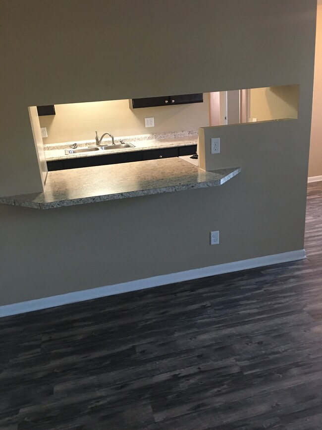 Building Photo - Homestead Apartments