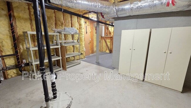 Building Photo - 11615 Breckenridge Ln NW