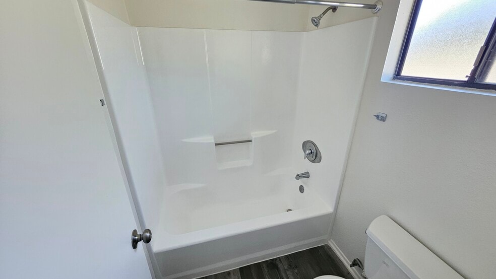 Building Photo - 2241 Florencita Dr W