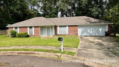 Building Photo - 121 Stockton Dr