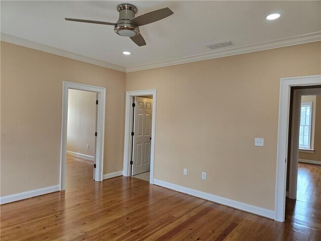 Building Photo - 1462 Georgia Club Dr