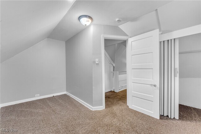 Building Photo - 15904 Invermere Ave