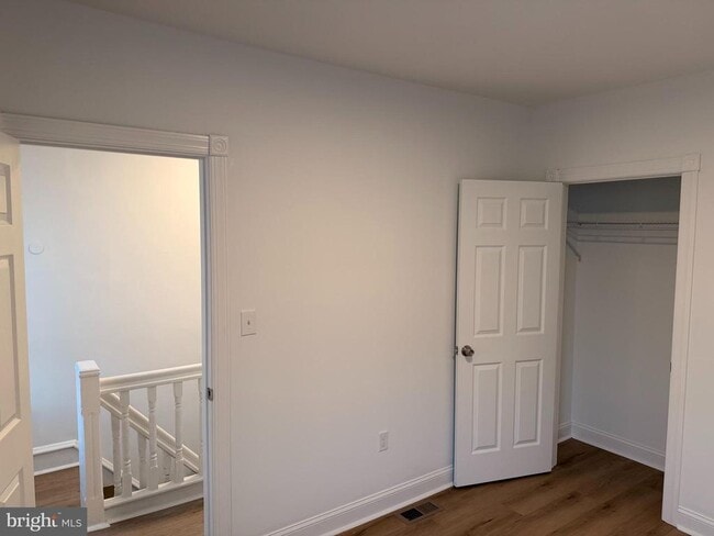 Building Photo - 1431 Wolf St