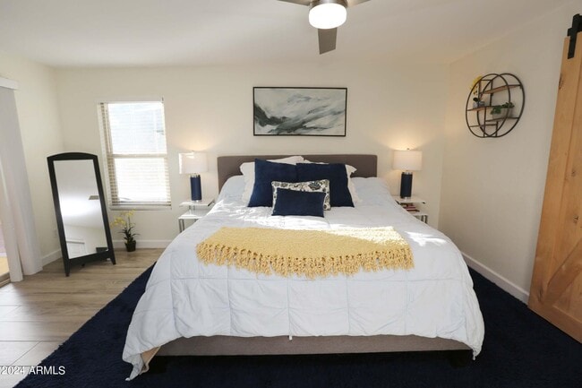 Building Photo - 11271 E Poinsettia Dr