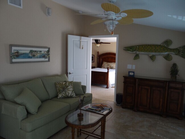 Building Photo - AVAILABLE SEASON 2026   PORT CHARLOTTE, HE...