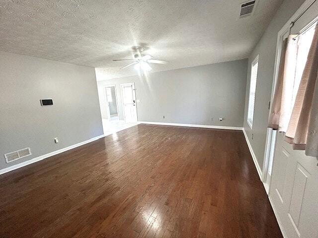 Building Photo - 110 Cactus Ln