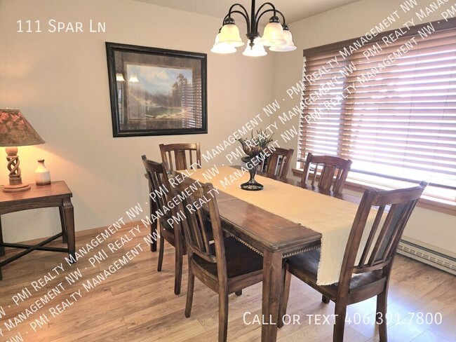 Building Photo - 111 Spar Ln