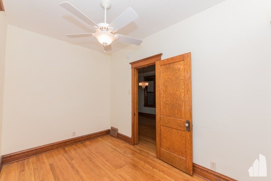 Building Photo - 3710 N Damen Ave
