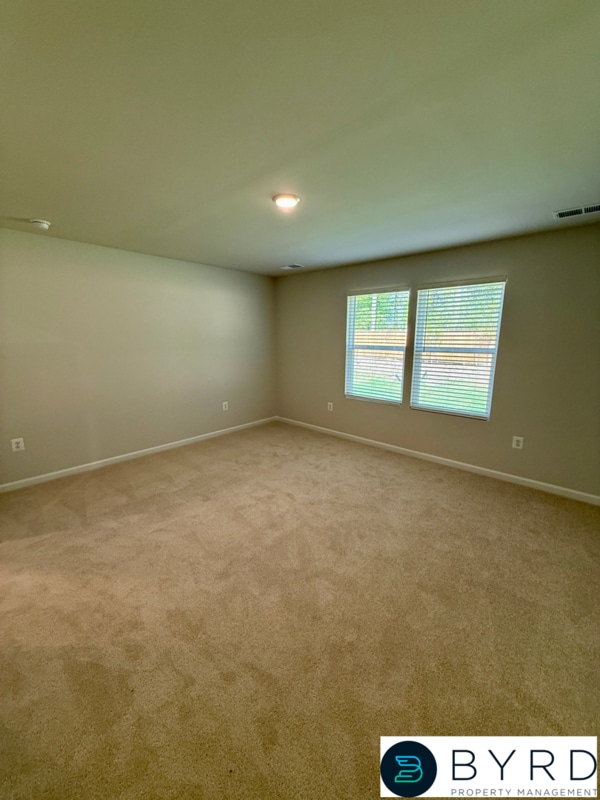 Building Photo - 421 Rivanna Hl Rd