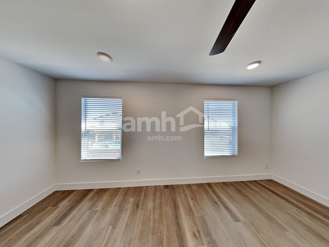 Building Photo - 4284 Halo Hollyhock St