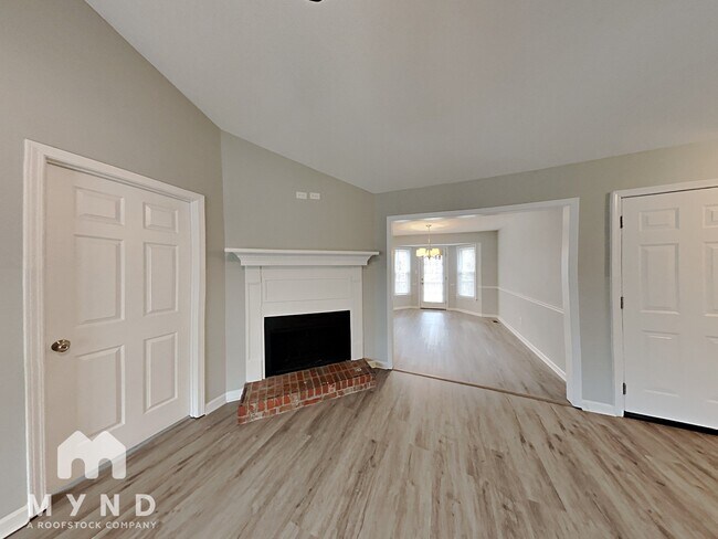 Building Photo - 51 Richaven Pl