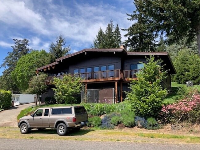 Building Photo - STATUS: AVAILABLE  | R178 | $2395