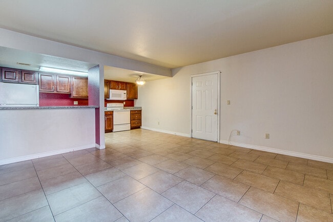 Building Photo - Guard-Gated Condo Living with Exceptional Community Amenities