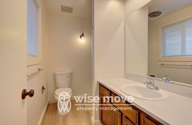 Building Photo - Newly Renovated 3 bedroom with HUGE yard