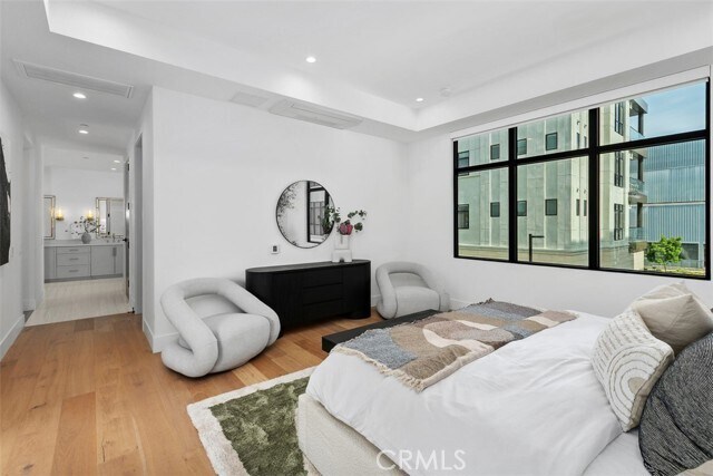 Building Photo - 4261 Uptown Newport Dr