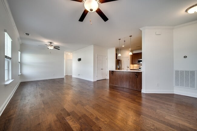 Building Photo - 1647 Foston Ln
