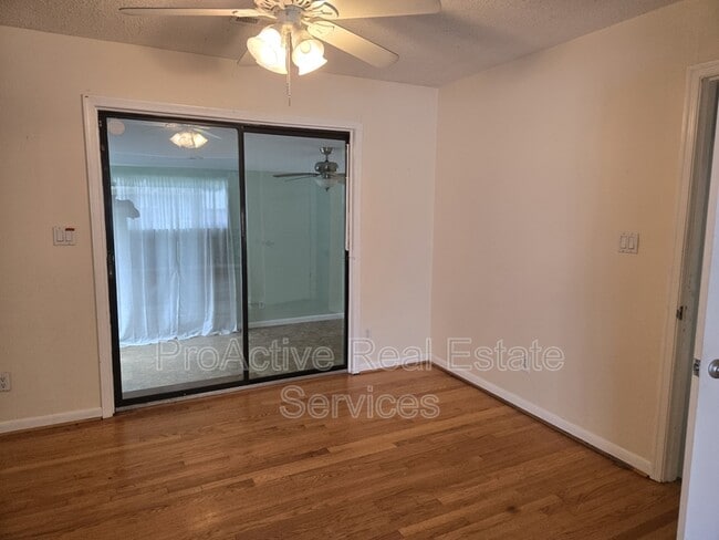 Building Photo - 5425 Cape Henry Ave