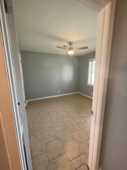Building Photo - 1739 LA-557