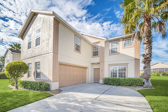 Building Photo - Partially Furnished 6 bedroom/5 Bath home
