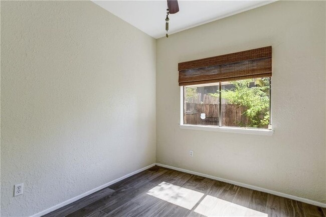 Building Photo - 4406 Avenue A