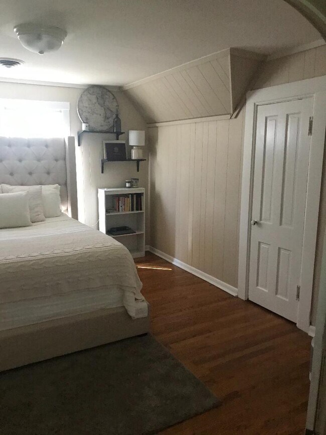 2021 - 316 N Van Buren St