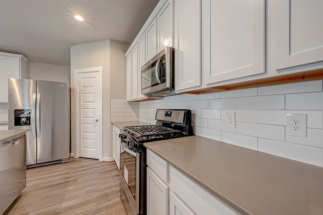 Building Photo - 19010 Norbury Pk Ln
