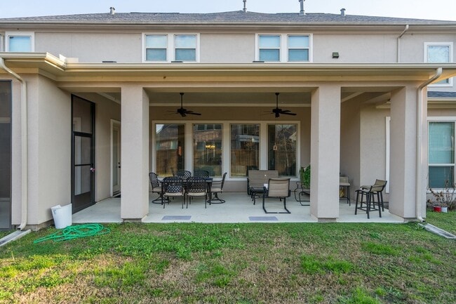 Building Photo - 10410 Southern Hawker